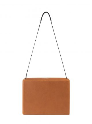 LINDEN 43 shoulder bag in tan calfskin leather | TSATSAS